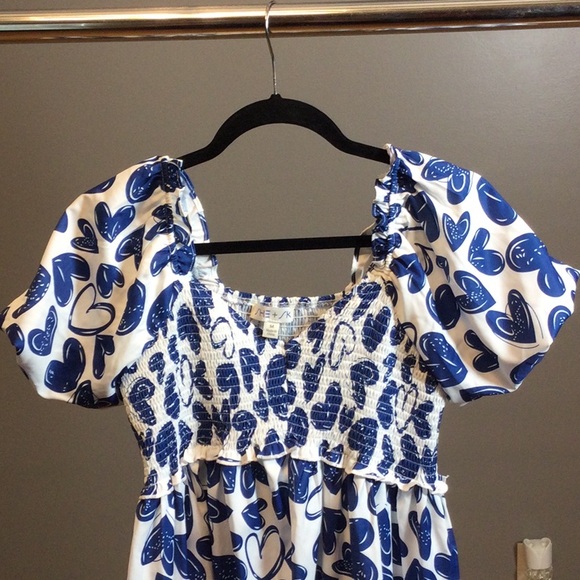 M She + Sky blue heart ruffle dress - Picture 5 of 16
